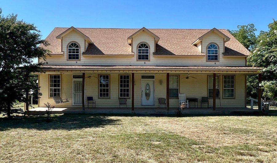 1000 Ponderosa Rd, Ardmore, OK 73401 - 3 Beds, 3 Bath