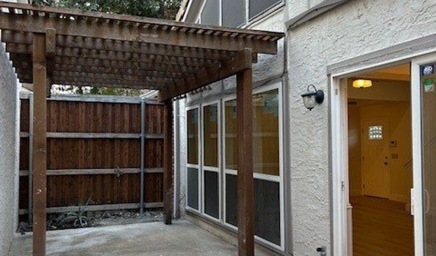 17119 Upper Bay Rd, Addison, TX 75001 - 2 Beds, 2 Bath