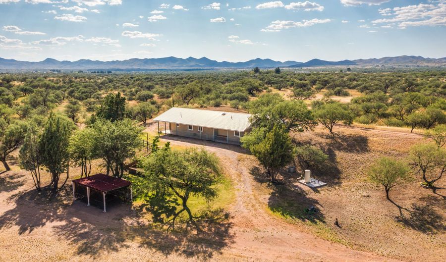15151 W Hardscrabble Rd, Arivaca, AZ 85601 - 3 Beds, 3 Bath
