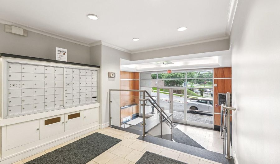 1730 ARLINGTON Blvd 203, Arlington, VA 22209 - 2 Beds, 1 Bath
