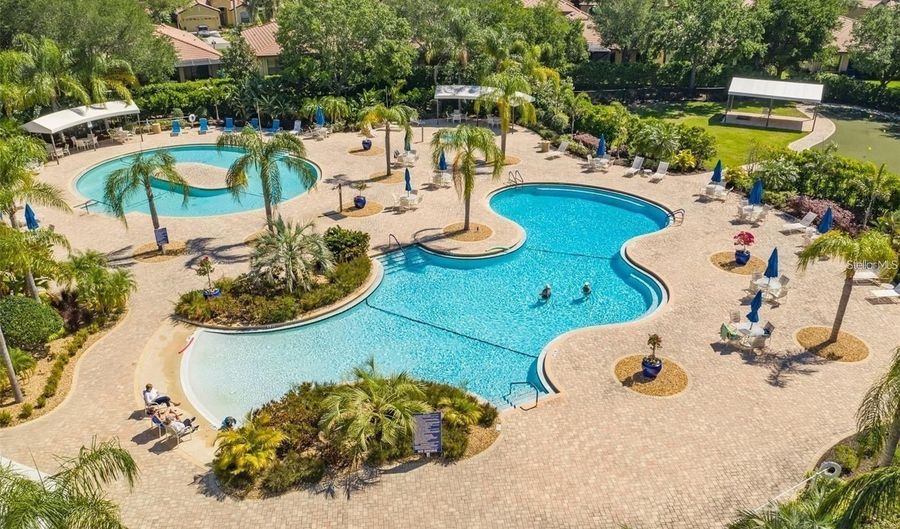 140 SHELL FALLS Dr, Apollo Beach, FL 33572 - 2 Beds, 2 Bath