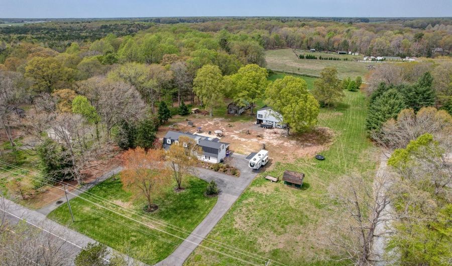 11326 SHAWNEE Rd, Greenwood, DE 19950 - 4 Beds, 3 Bath