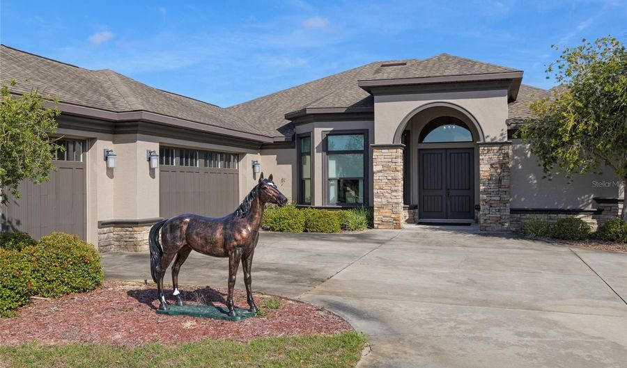 4695 NE 112TH Ln, Anthony, FL 32617 - 11 Beds, 7 Bath