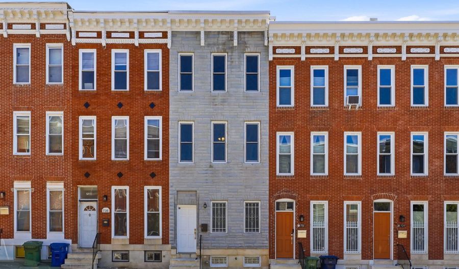 733 E PRESTON St, Baltimore, MD 21202 - 3 Beds, 3 Bath