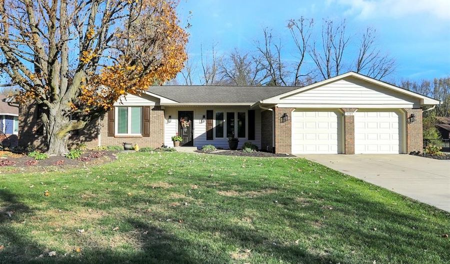 8909 Rocky Ridge Rd, Indianapolis, IN 46217 - 3 Beds, 3 Bath