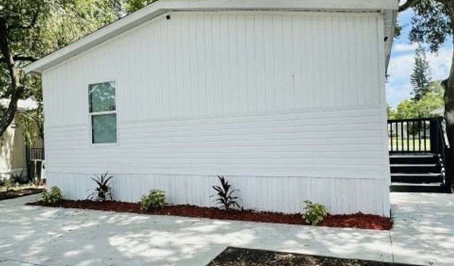 32 Dottie St 253, Apopka, FL 32712 - 3 Beds, 2 Bath