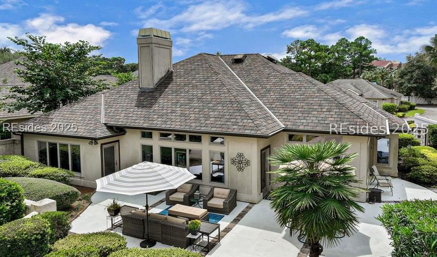 18 Sunset Pl, Hilton Head Island, SC 29926 - 3 Beds, 3 Bath