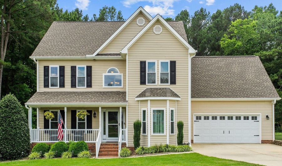 3704 Highland Creek Dr, Apex, NC 27539 - 3 Beds, 3 Bath
