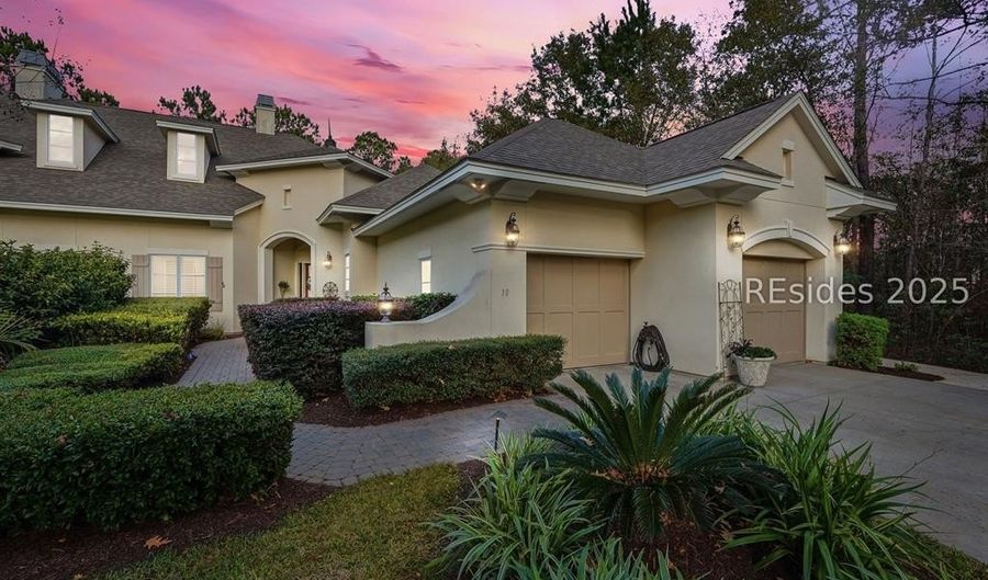 10 Hasty Point Pl, Bluffton, SC 29909 - 3 Beds, 4 Bath