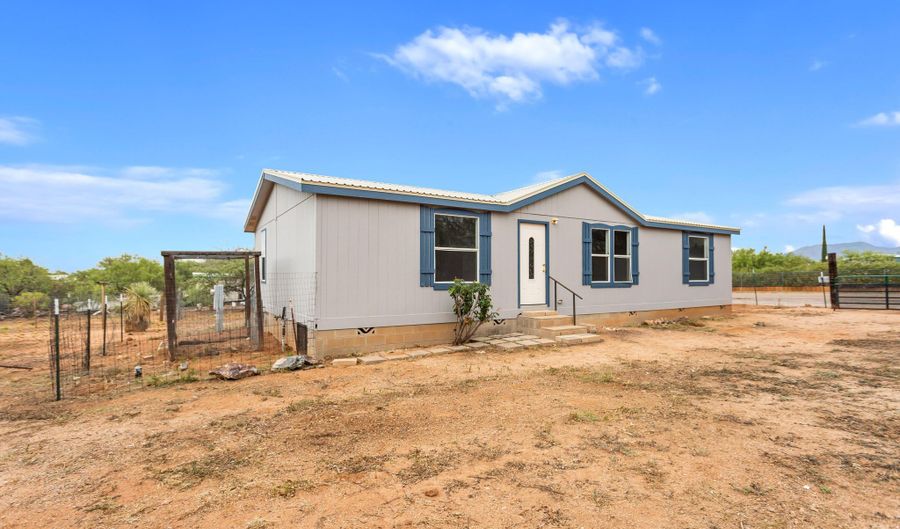 3136 W Rice Rd, Benson, AZ 85602 - 3 Beds, 2 Bath
