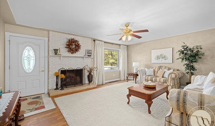 2911 E MacDonald Dr, Billings, MT 59102 - 5 Beds, 3 Bath