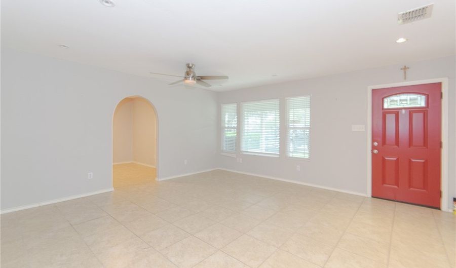 712 E Hill Ave, Alice, TX 78332 - 3 Beds, 2 Bath