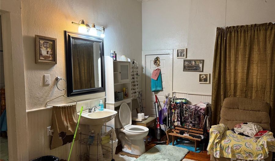 304 Blackmon St N, Bethune, SC 29009 - 3 Beds, 2 Bath