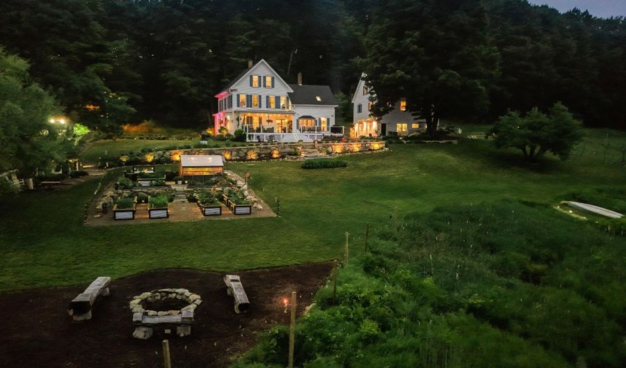 1080 N Barnstead Rd, Barnstead, NH 03225 - 5 Beds, 4 Bath