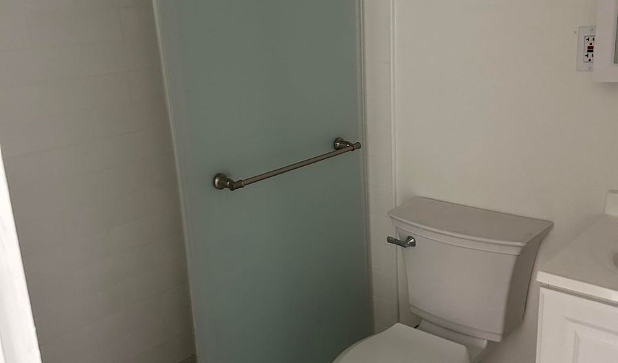 3817 Ventnor Ave, Atlantic City, NJ 08401 - 1 Beds, 1 Bath