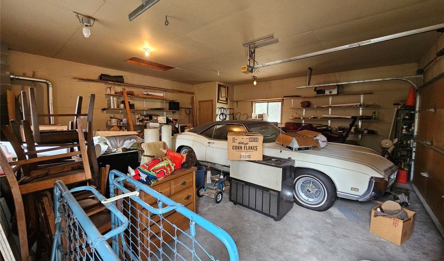 28273 Blixit Creek Rd, Bonner, MT 59823 - 3 Beds, 2 Bath