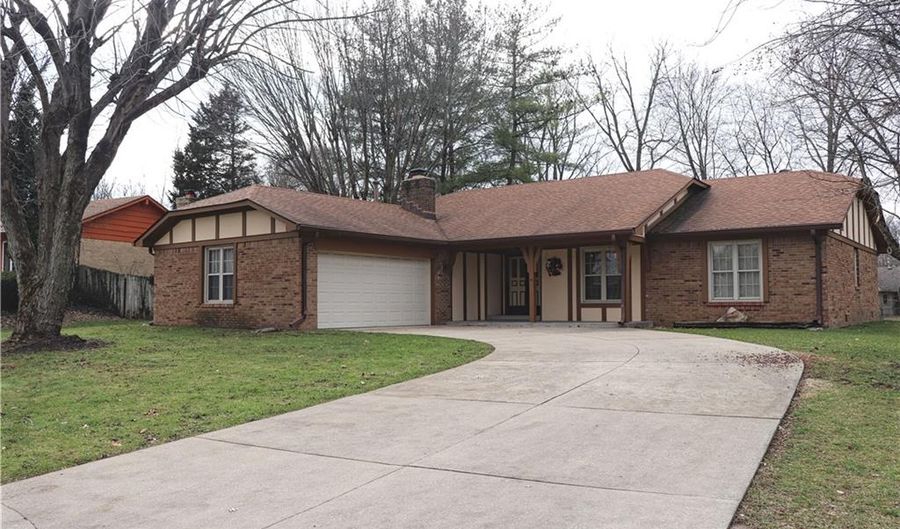 8836 Winding Ridge Rd, Indianapolis, IN 46217 - 4 Beds, 2 Bath