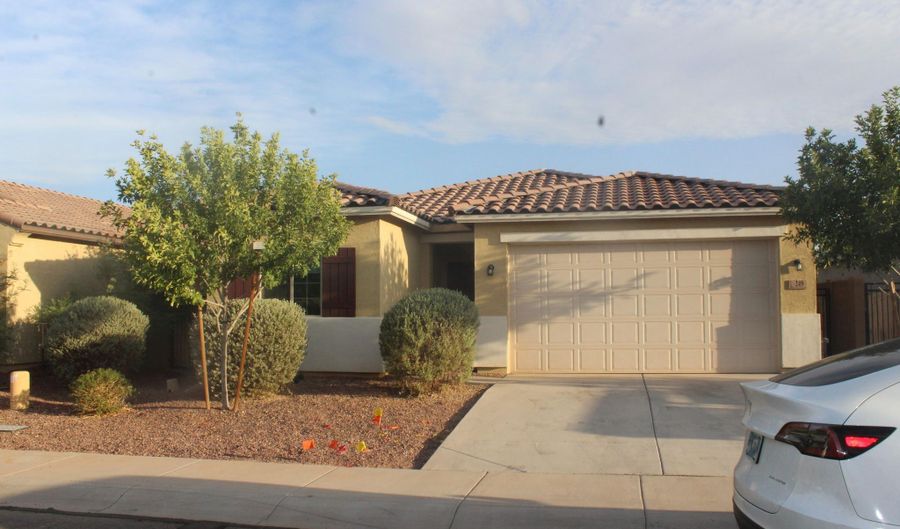249 W Tropical Dr, Casa Grande, AZ 85122 - 4 Beds, 2 Bath