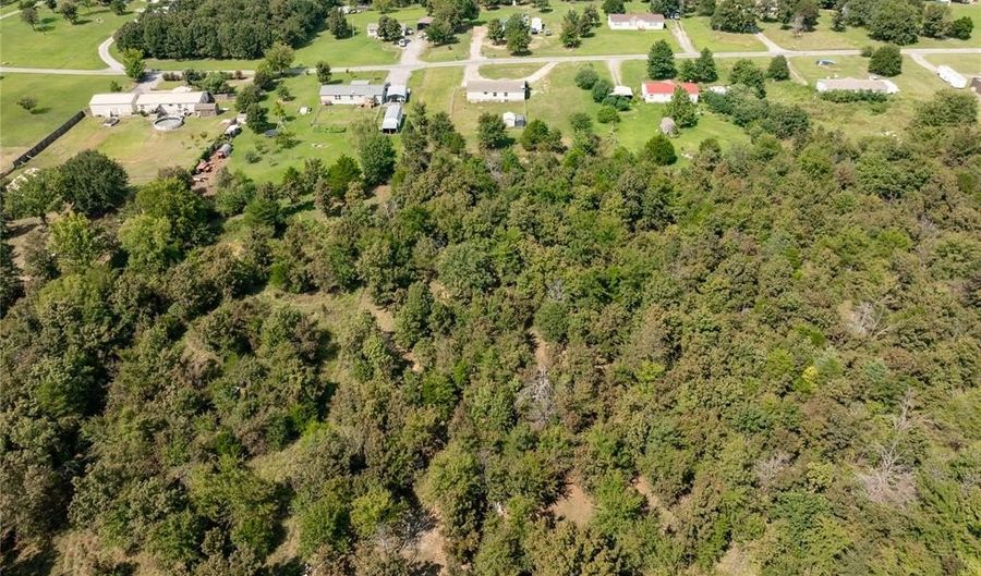 197 W Turnpike Rd, McAlester, OK 74501 - 4 Beds, 2 Bath