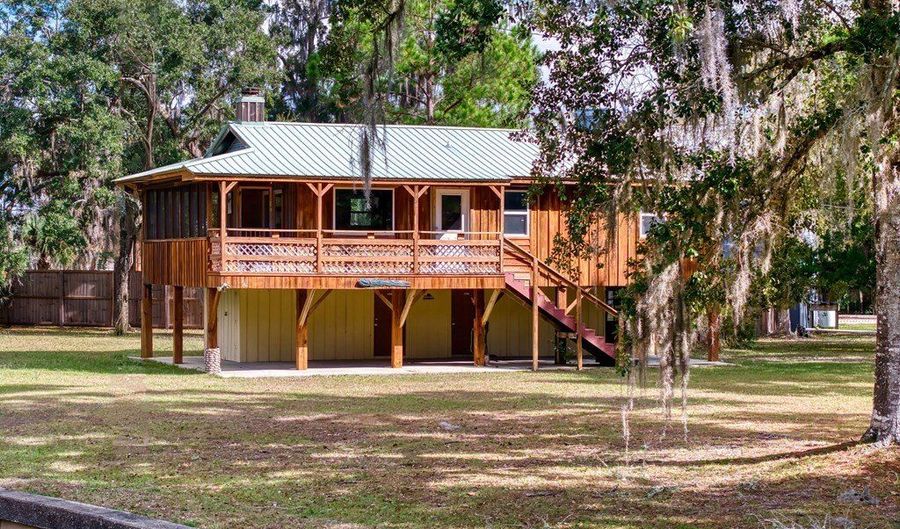 5 Big Oaks Dr, Apalachicola, FL 32320 - 2 Beds, 2 Bath