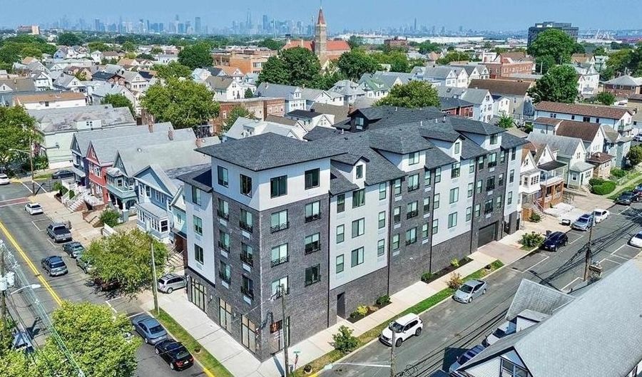 140 AVENUE B 204, Bayonne, NJ 07002 - 1 Beds, 1 Bath