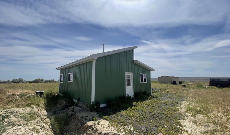 38 VINEYARD VIEW Dr, Bickleton, WA 99322 - 1 Beds, 1 Bath