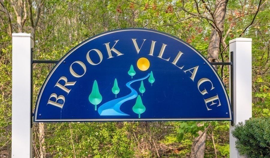50 Spencer 24, Boxborough, MA 01719 - 2 Beds, 1 Bath