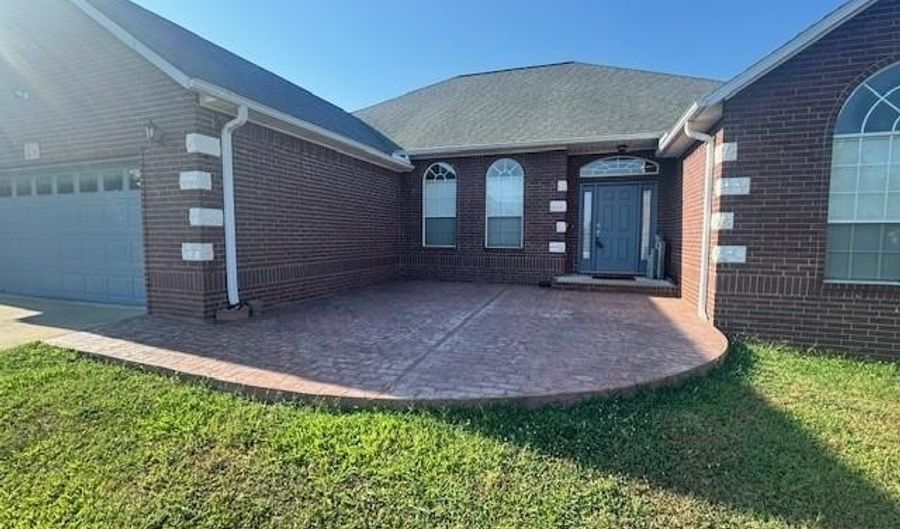 2303 SW Chinquapin Ave, Bentonville, AR 72713 - 4 Beds, 2 Bath