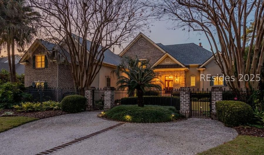 12 Turnberry Way, Bluffton, SC 29910 - 5 Beds, 6 Bath