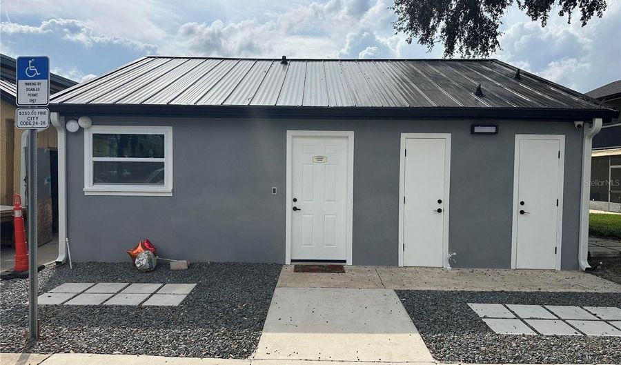 904 LAKE DESTINY Rd G, Altamonte Springs, FL 32714 - 2 Beds, 2 Bath