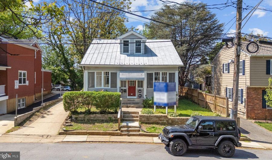 13 ANNAPOLIS St, Annapolis, MD 21401 - 5 Beds, 3 Bath