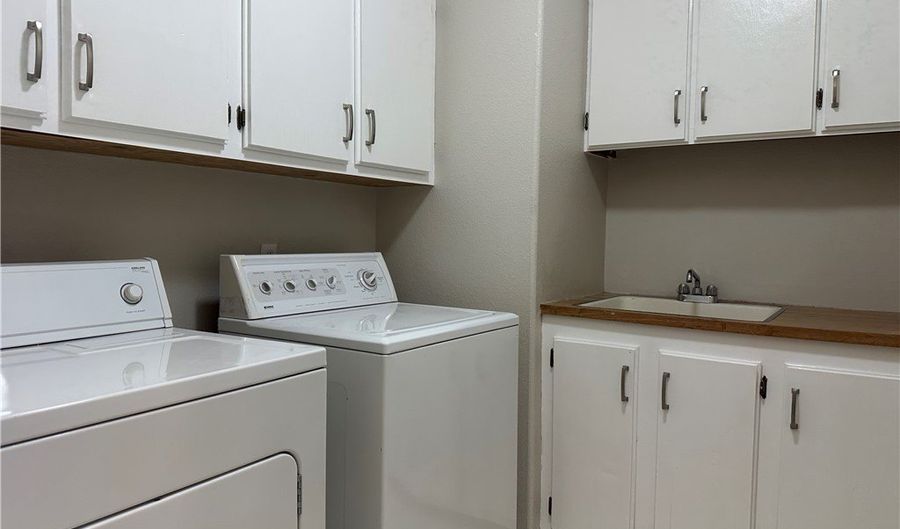 509 Lake Havasu Ln, Boulder City, NV 89005 - 2 Beds, 2 Bath