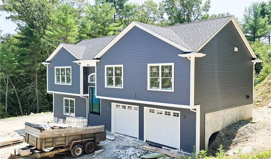 1835 Bronco Hwy, Burrillville, RI 02826 - 4 Beds, 3 Bath