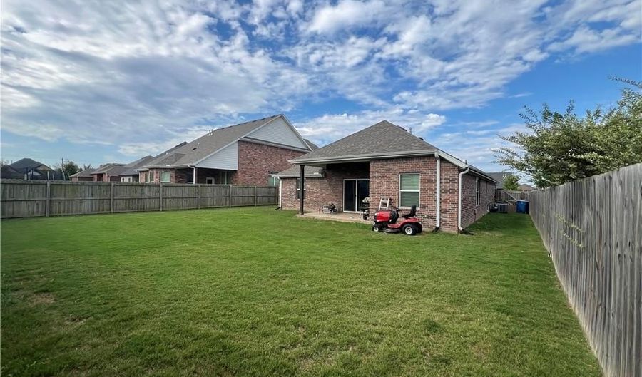 4307 SW Eggersway Pl, Bentonville, AR 72713 - 4 Beds, 2 Bath