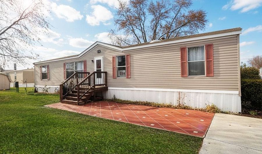 203 Avon Village Dr 203, Avon, IN 46123 - 3 Beds, 2 Bath