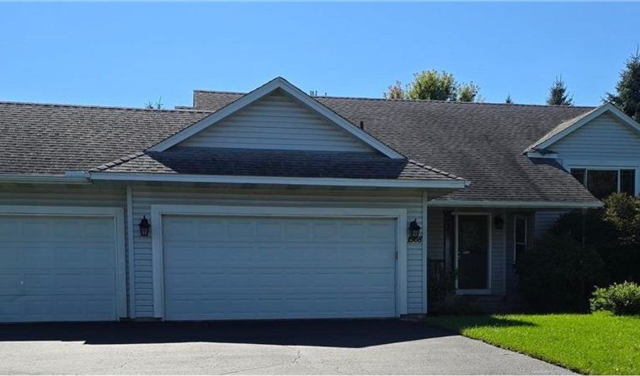 1568 140th Ln NW, Andover, MN 55304 - 5 Beds, 2 Bath