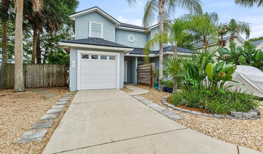 66 W 14TH St, Atlantic Beach, FL 32233 - 3 Beds, 3 Bath