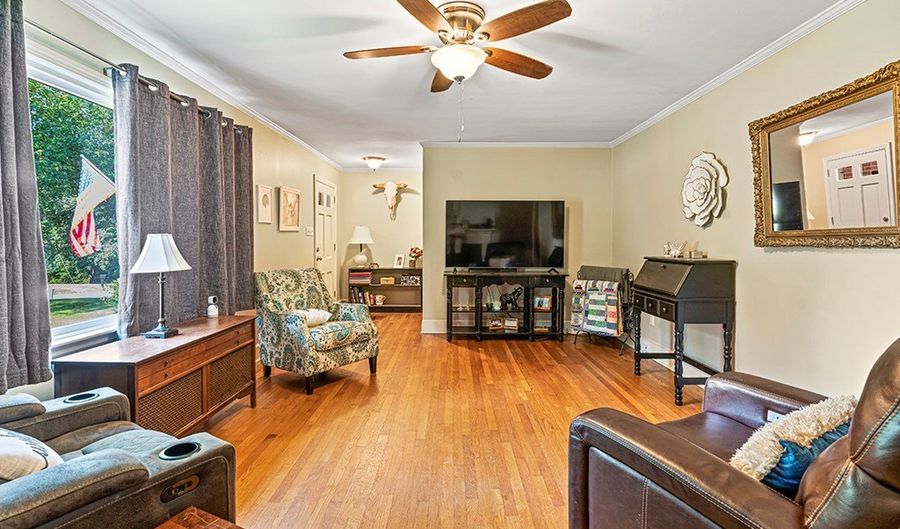 201 Sunset, Abbeville, SC 29620 - 3 Beds, 2 Bath