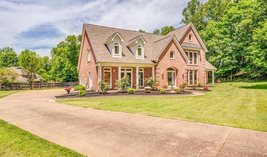 9426 ALEX DICKSON Cv, Bartlett, TN 38133 - 5 Beds, 4 Bath