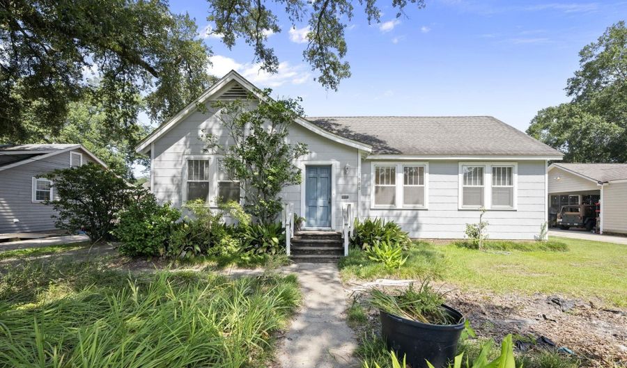 1505 Stuart Ave, Baton Rouge, LA 70808 - 3 Beds, 3 Bath