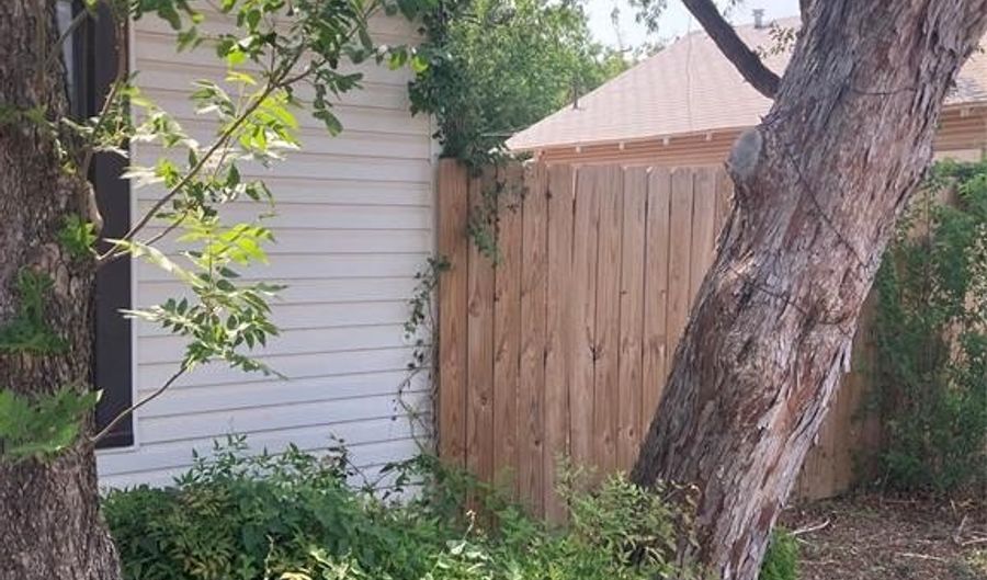 1309 Cypress St, Abilene, TX 79601 - 3 Beds, 1 Bath