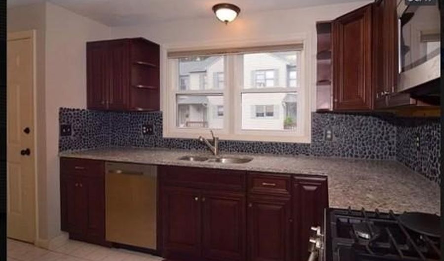 1603 Plainfield Pike Pike H9, Johnston, RI 02919 - 2 Beds, 2 Bath