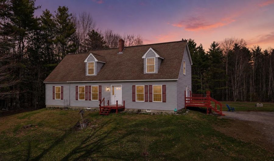301 Bog Rd, Albion, ME 04910 - 4 Beds, 3 Bath