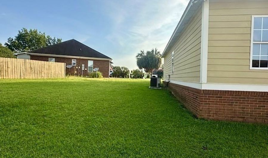 3108 CANE MILL Ct, Albany, GA 31721 - 3 Beds, 2 Bath