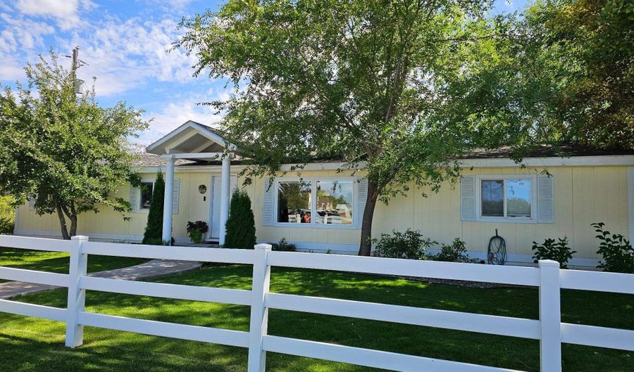 465 W Boise, Aberdeen, ID 83210 - 4 Beds, 2 Bath