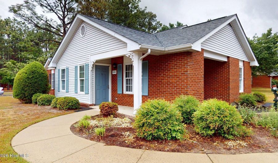 1203 Wilshire Cir, Aberdeen, NC 28315 - 2 Beds, 1 Bath