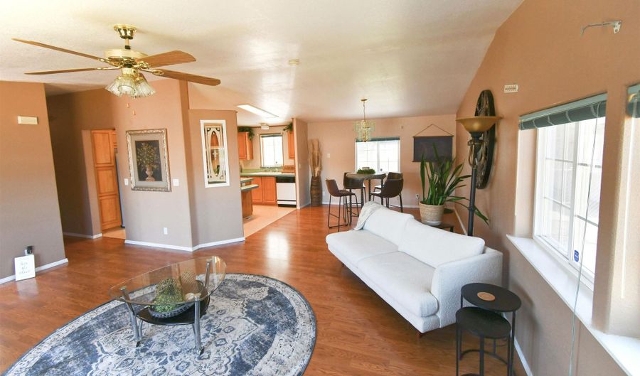 36311 N Redstone, Benton City, WA 99320 - 3 Beds, 2 Bath
