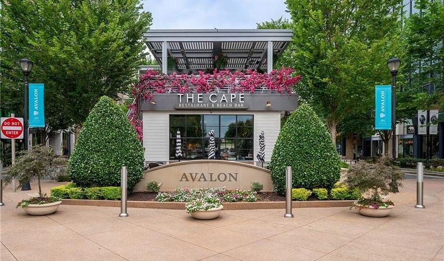 12920 Keystone Ct, Alpharetta, GA 30009 - 5 Beds, 5 Bath