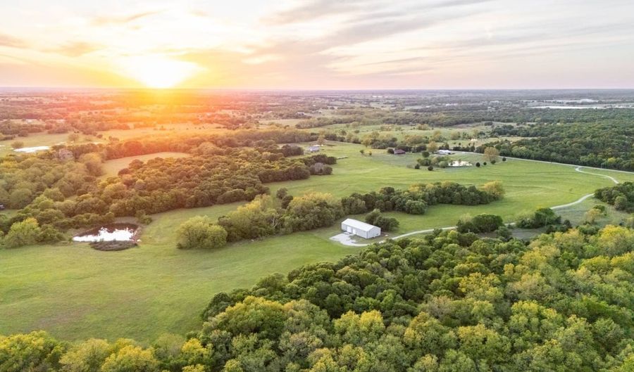 15390 Lewis Rd, Lexington, OK 73051 - 3 Beds, 3 Bath