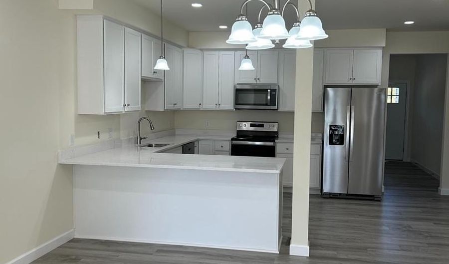 7 VALHALLA Ct, Dover, DE 19904 - 5 Beds, 4 Bath